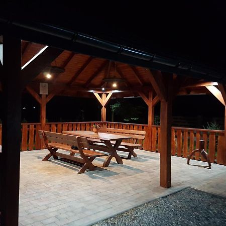 Vila Mendokowe Ranczo Gorno-Parcele Exteriér fotografie
